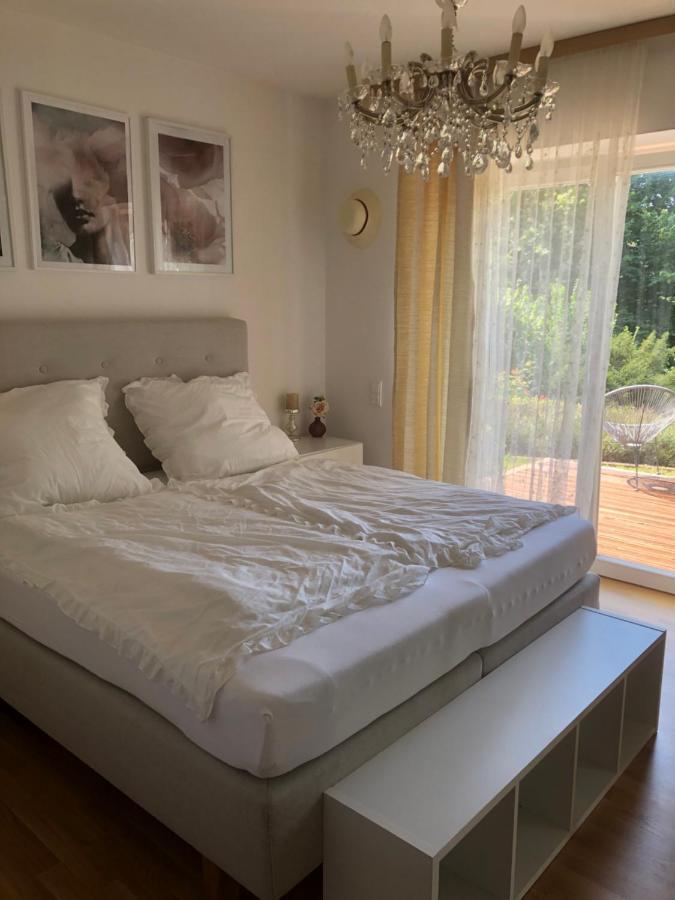 Apartment Im Rosentraum Mit Privater Terasse Baden-Baden Ngoại thất bức ảnh